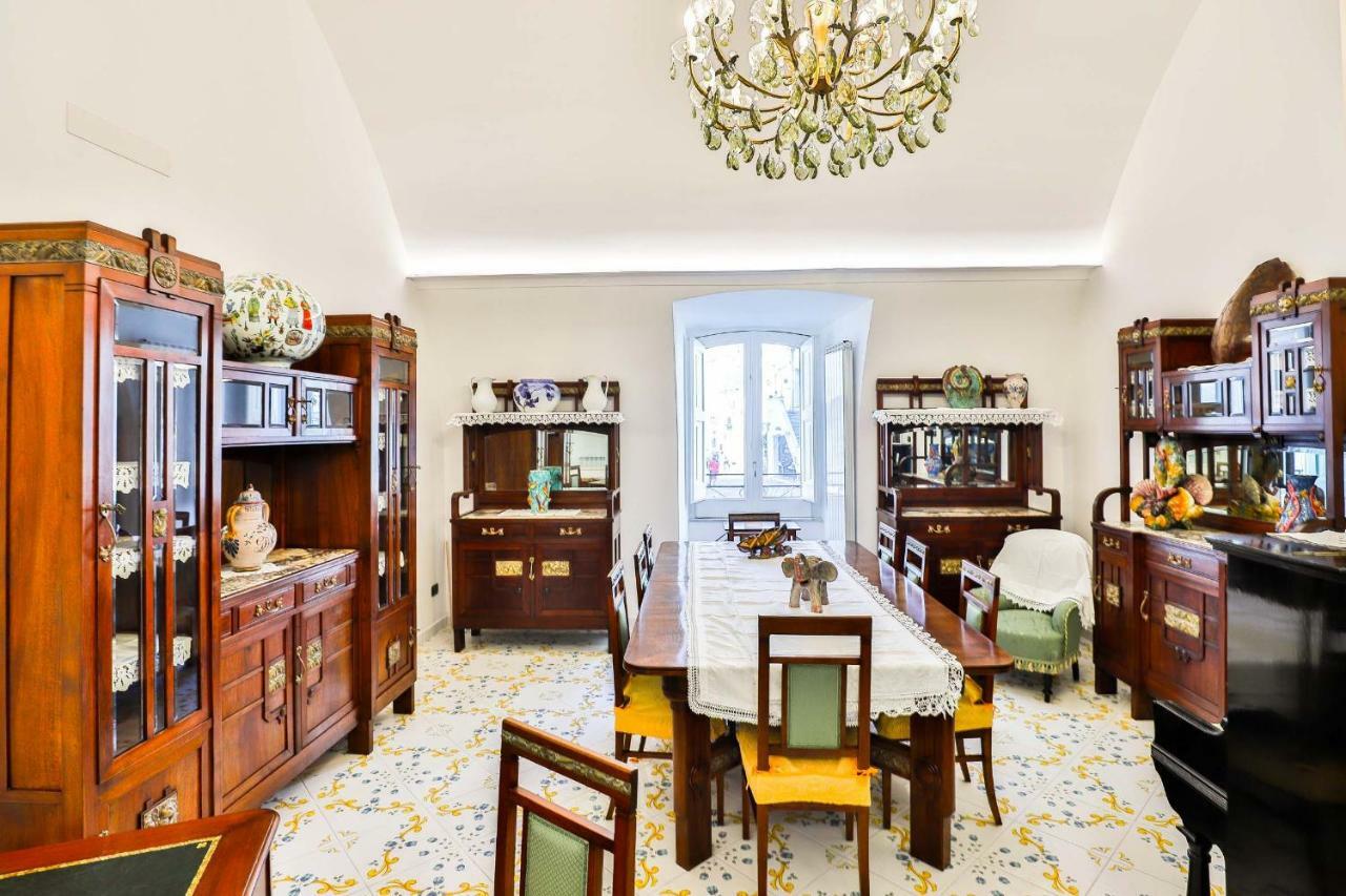 Della Monica Rooms Vietri Luaran gambar